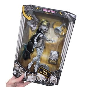 Monster High Reel Drama Cleo De Nile Doll New In Box Kids Collector Toy